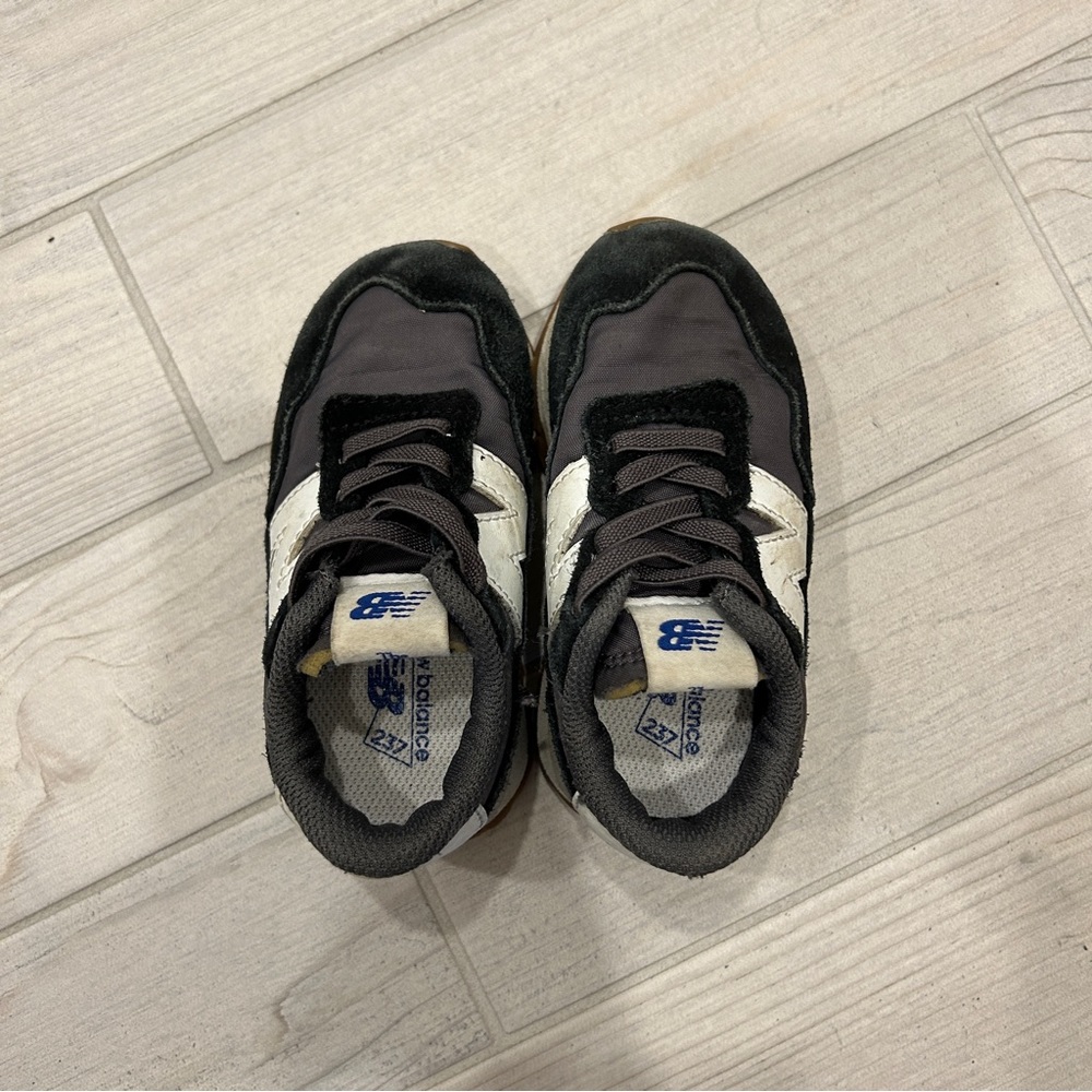 New Balance 237 toddler sneakers 7W